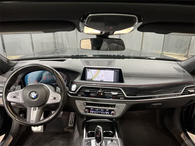 Thumbnail: 2022 BMW 7 Series - 21