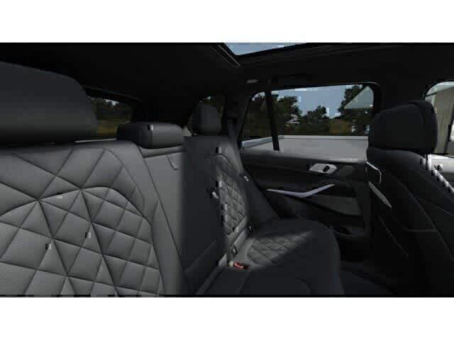 Thumbnail: 2026 BMW X5 - 12