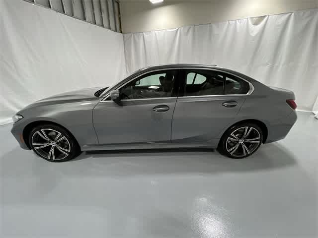 Thumbnail: 2024 BMW 3 Series - 11