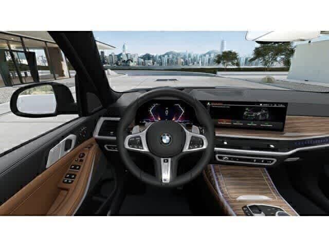 Thumbnail: 2027 BMW X7 - 13