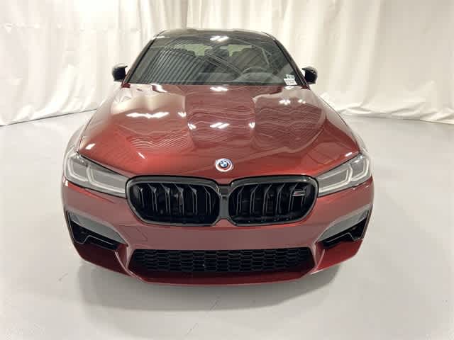 Thumbnail: 2022 BMW M5 - 16