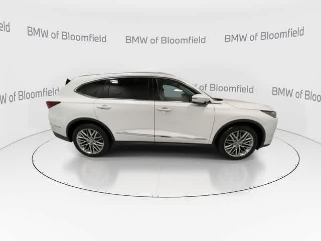 Thumbnail: 2023 Acura MDX - 9