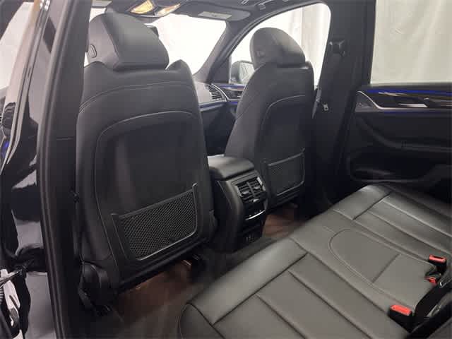 Thumbnail: 2023 BMW X3 - 24