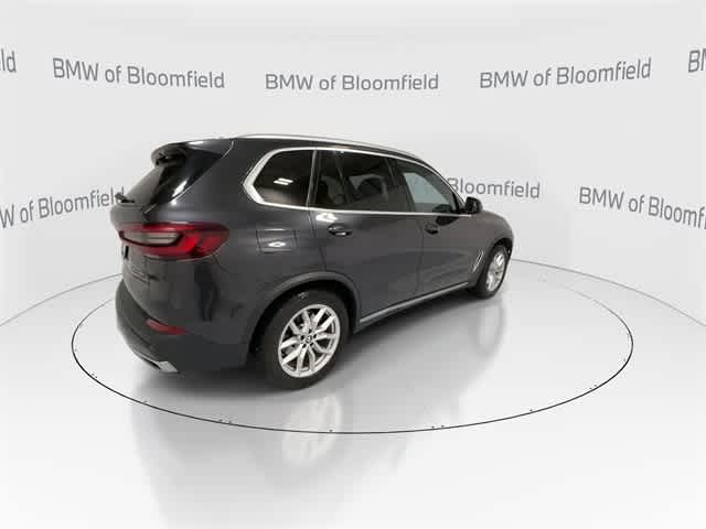 Thumbnail: 2022 BMW X5 - 8