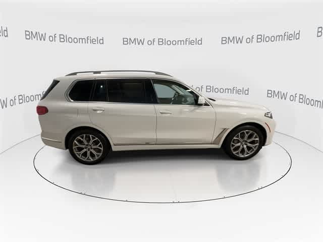 2020 BMW X7 xDrive40i 9