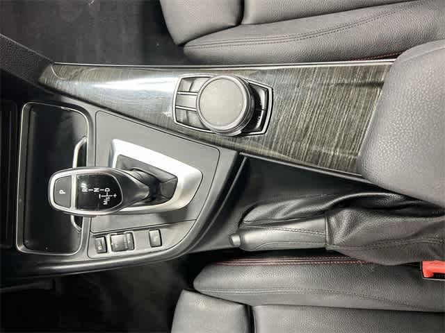 Thumbnail: 2018 BMW 3 Series - 30