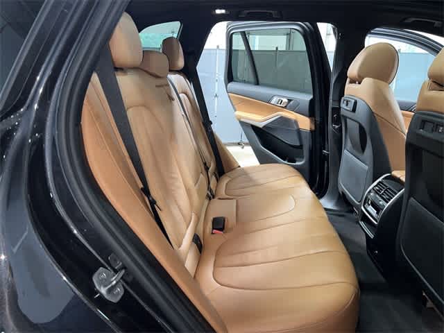 Thumbnail: 2022 BMW X5 - 25