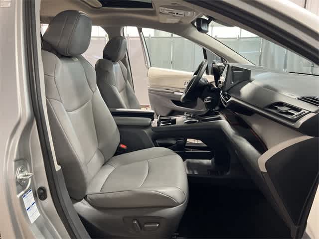 Thumbnail: 2021 Toyota Sienna - 27