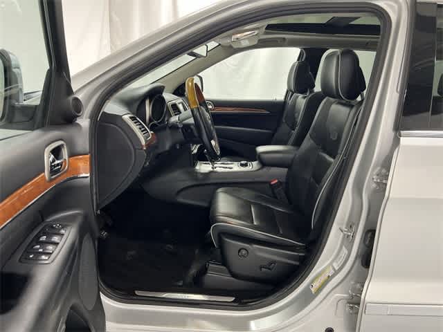 Thumbnail: 2012 Jeep Grand Cherokee - 10