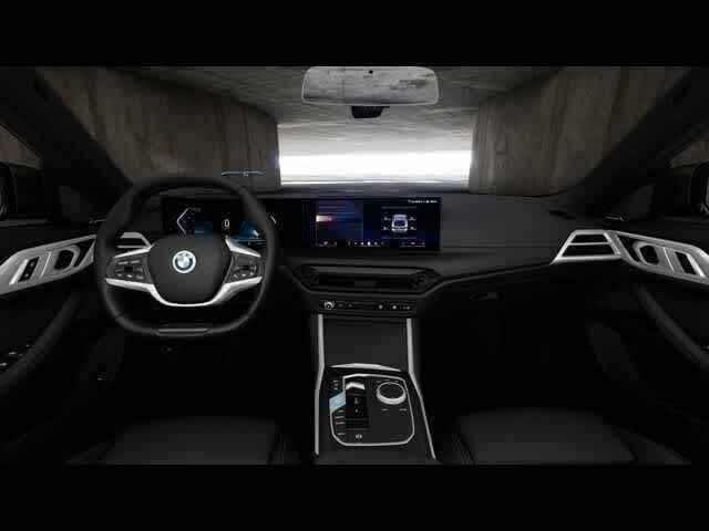 Thumbnail: 2025 BMW i4 - 11
