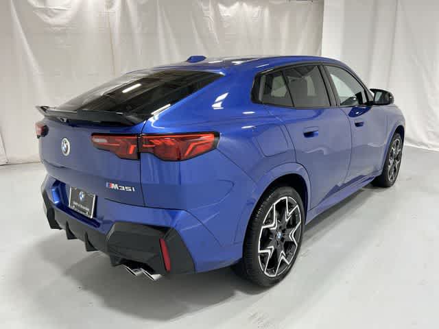 Thumbnail: 2025 BMW X2 - 14