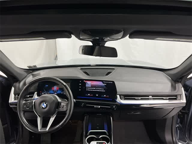 Thumbnail: 2023 BMW X1 - 20