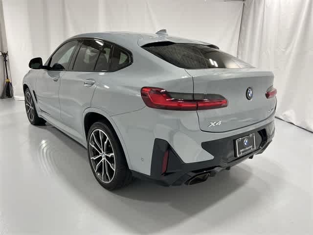 Thumbnail: 2023 BMW X4 - 12
