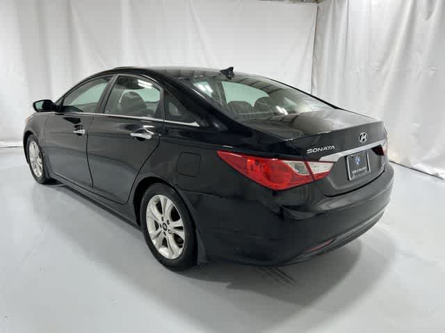 Thumbnail: 2013 Hyundai Sonata - 12