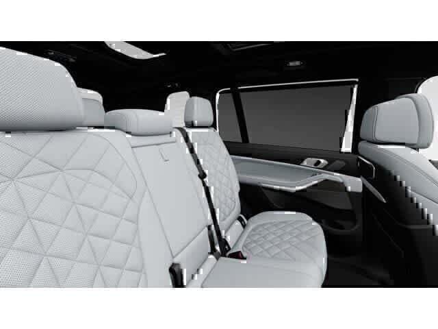 Thumbnail: 2026 BMW X7 - 12