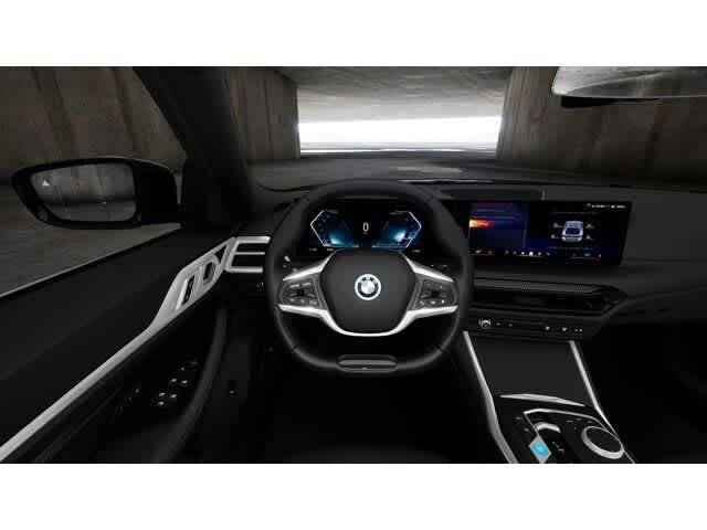 Thumbnail: 2025 BMW i4 - 13