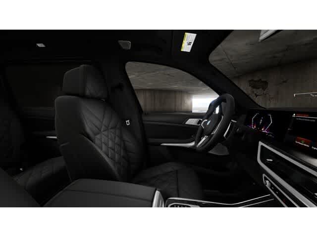 Thumbnail: 2026 BMW X7 - 9