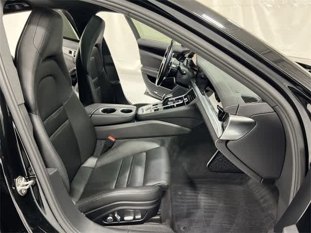 Thumbnail: 2018 Porsche Panamera - 26