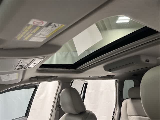 Thumbnail: 2008 Toyota Highlander - 23