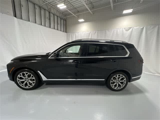 Thumbnail: 2023 BMW X7 - 11