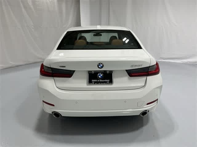 Thumbnail: 2023 BMW 3 Series - 13
