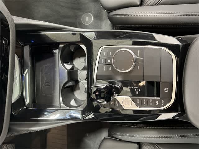 Thumbnail: 2025 BMW X4 - 30