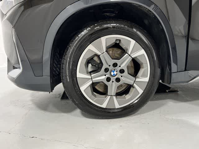 Thumbnail: 2025 BMW X1 - 18