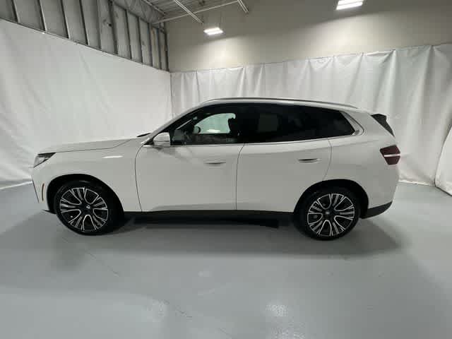 Thumbnail: 2026 BMW X3 - 11