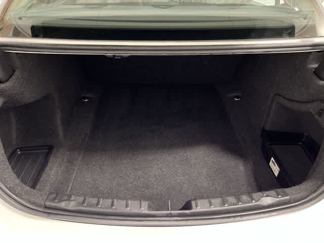 Thumbnail: 2017 BMW 3 Series - 31