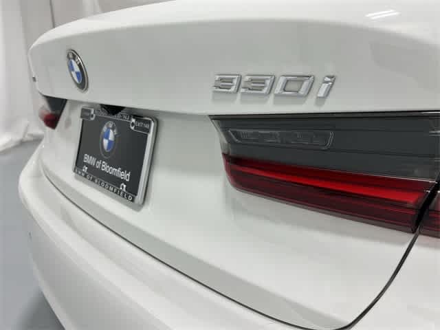 Thumbnail: 2022 BMW 3 Series - 17