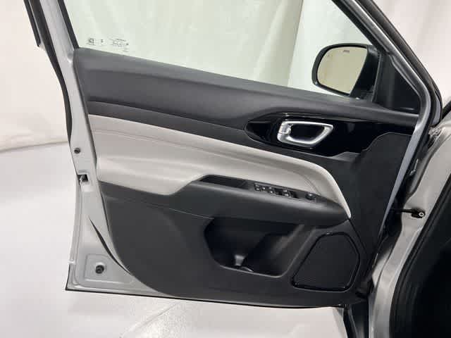 Thumbnail: 2024 Jeep Compass - 35