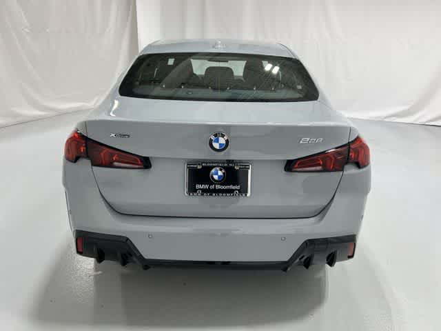 Thumbnail: 2025 BMW 2 Series - 13