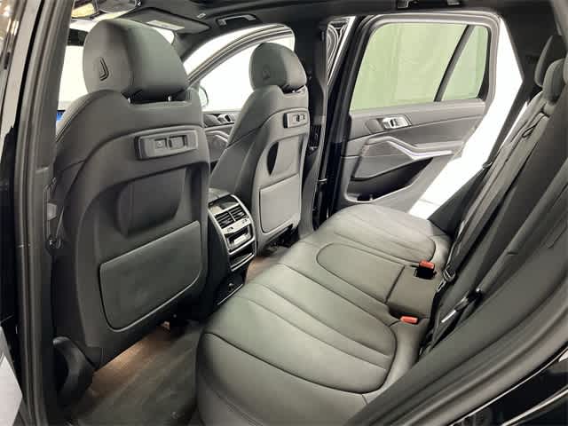 Thumbnail: 2022 BMW X5 - 24