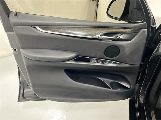 Thumbnail: 2018 BMW X5 - 35