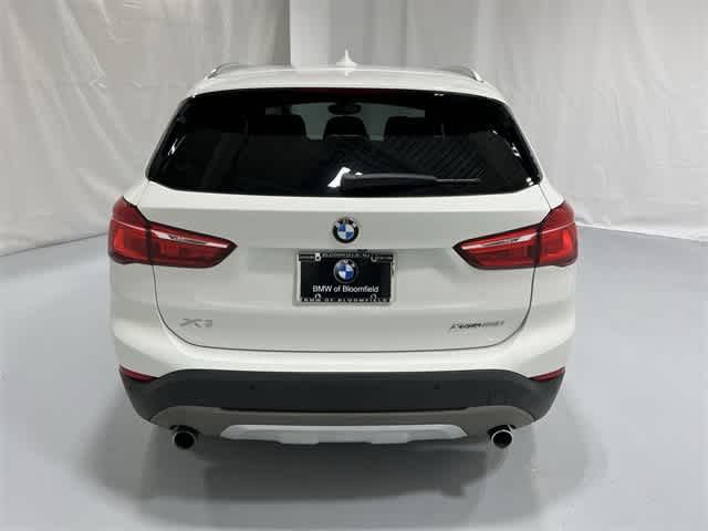 Thumbnail: 2018 BMW X1 - 13
