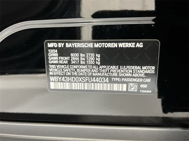 Thumbnail: 2025 BMW i4 - 34