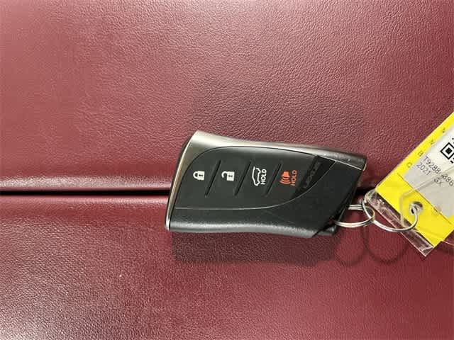 Thumbnail: 2021 Lexus GX - 31