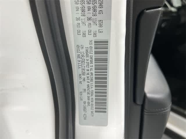 Thumbnail: 2020 Jeep Grand Cherokee - 34