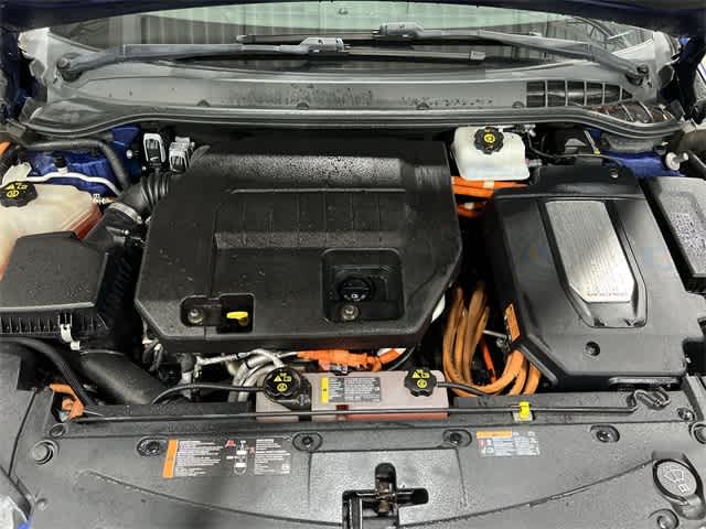 Thumbnail: 2012 Chevrolet Volt - 18