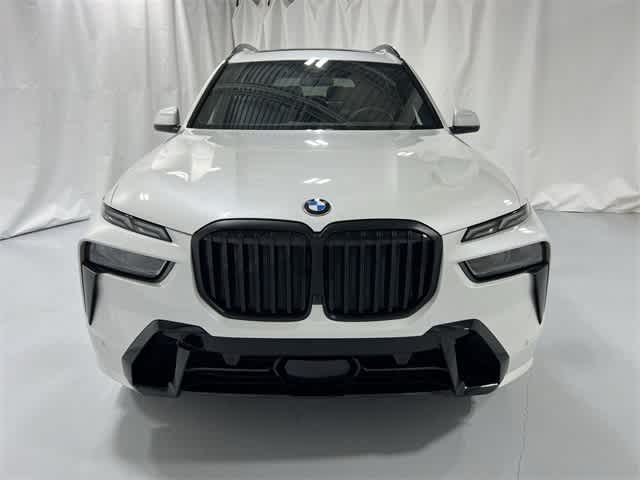 Thumbnail: 2023 BMW X7 - 16