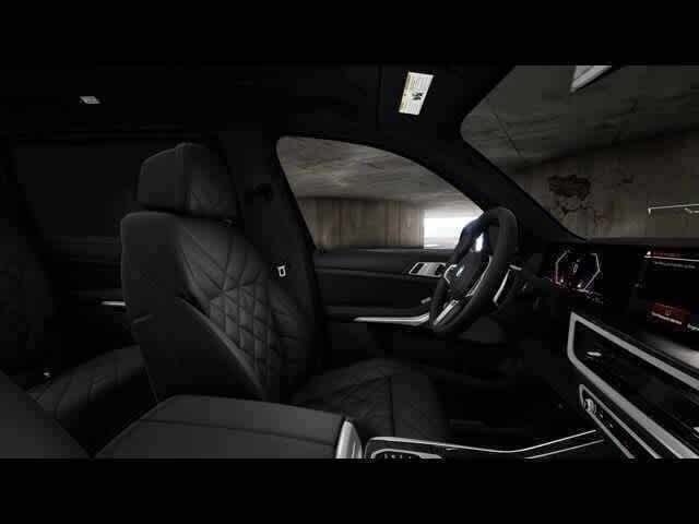 Thumbnail: 2025 BMW X7 - 9
