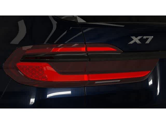 Thumbnail: 2026 BMW X7 - 8