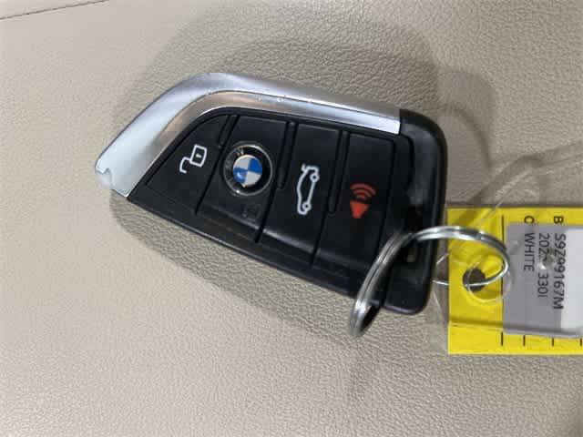 Thumbnail: 2022 BMW 3 Series - 33