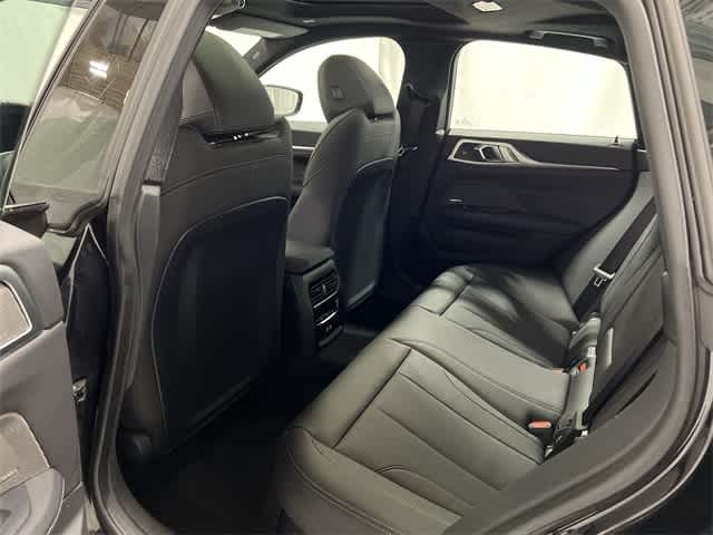 Thumbnail: 2025 BMW i4 - 24