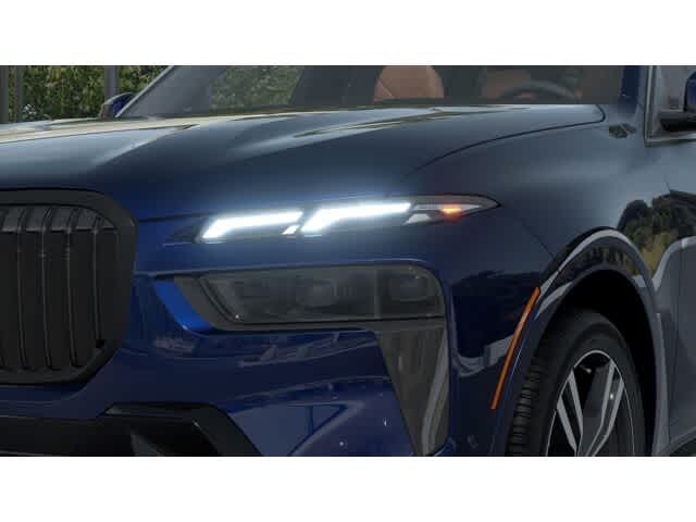 Thumbnail: 2026 BMW X7 - 6