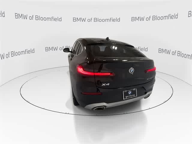 Thumbnail: 2025 BMW X4 - 6