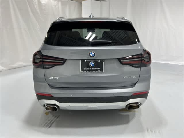Thumbnail: 2023 BMW X3 - 13