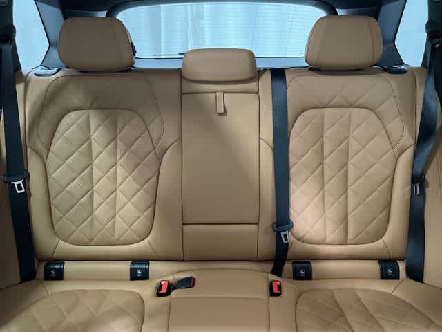 Thumbnail: 2025 BMW X5 - 22