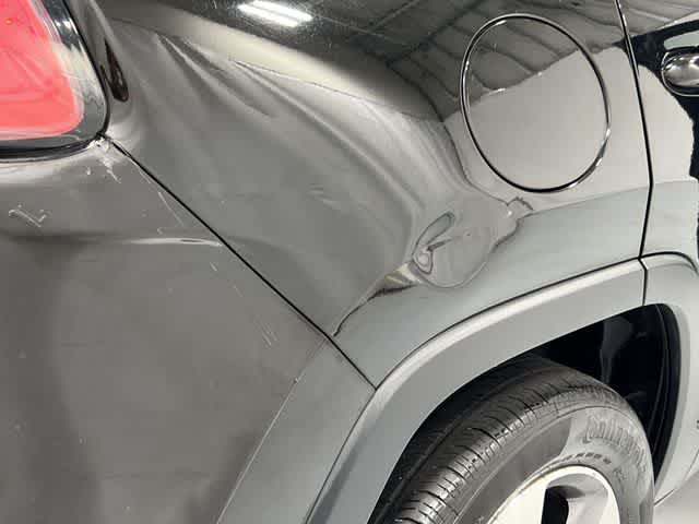 Thumbnail: 2020 Jeep Cherokee - 36