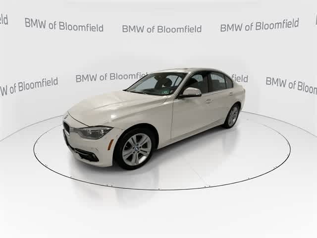 Thumbnail: 2018 BMW 3 Series - 4
